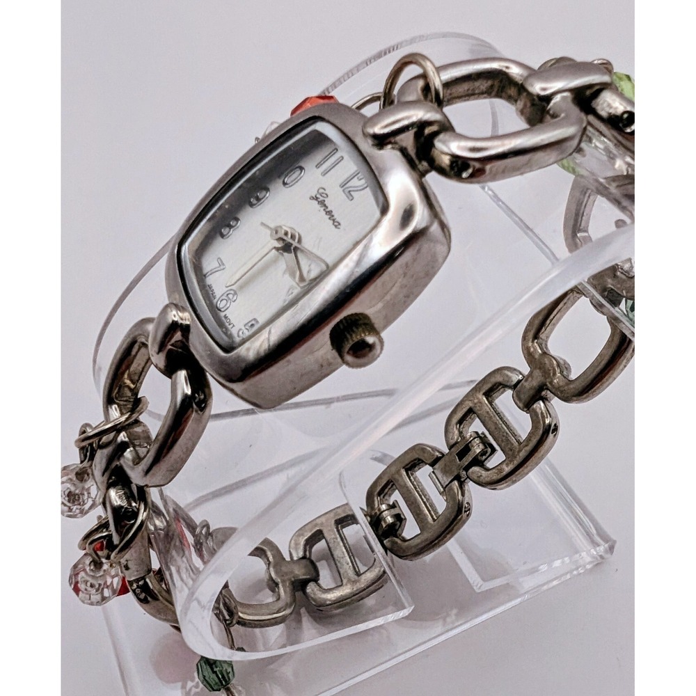 Geneva Woman Watch Silver Links W/ Beads Band New Battery - Picture 4 of 8